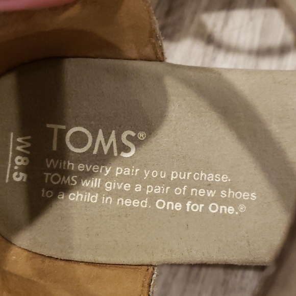 Worn once Tom's wedge - Picture 2 of 6